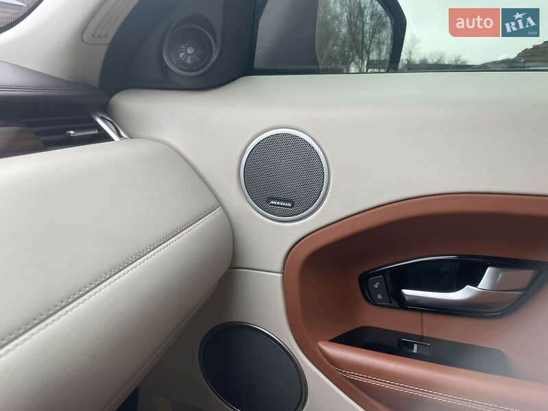 Внедорожник / Кроссовер Land Rover Range Rover Evoque 2015 в Бобровице фото 9 Внедорожник / Кроссовер Land Rover Range Rover Evoque 2015 в Бобровице