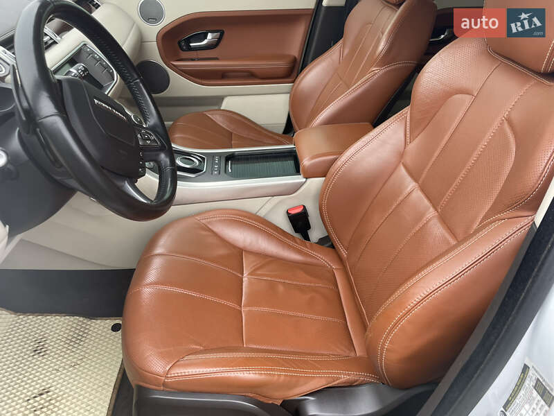 Внедорожник / Кроссовер Land Rover Range Rover Evoque 2015 в Бобровице фото 5 Внедорожник / Кроссовер Land Rover Range Rover Evoque 2015 в Бобровице