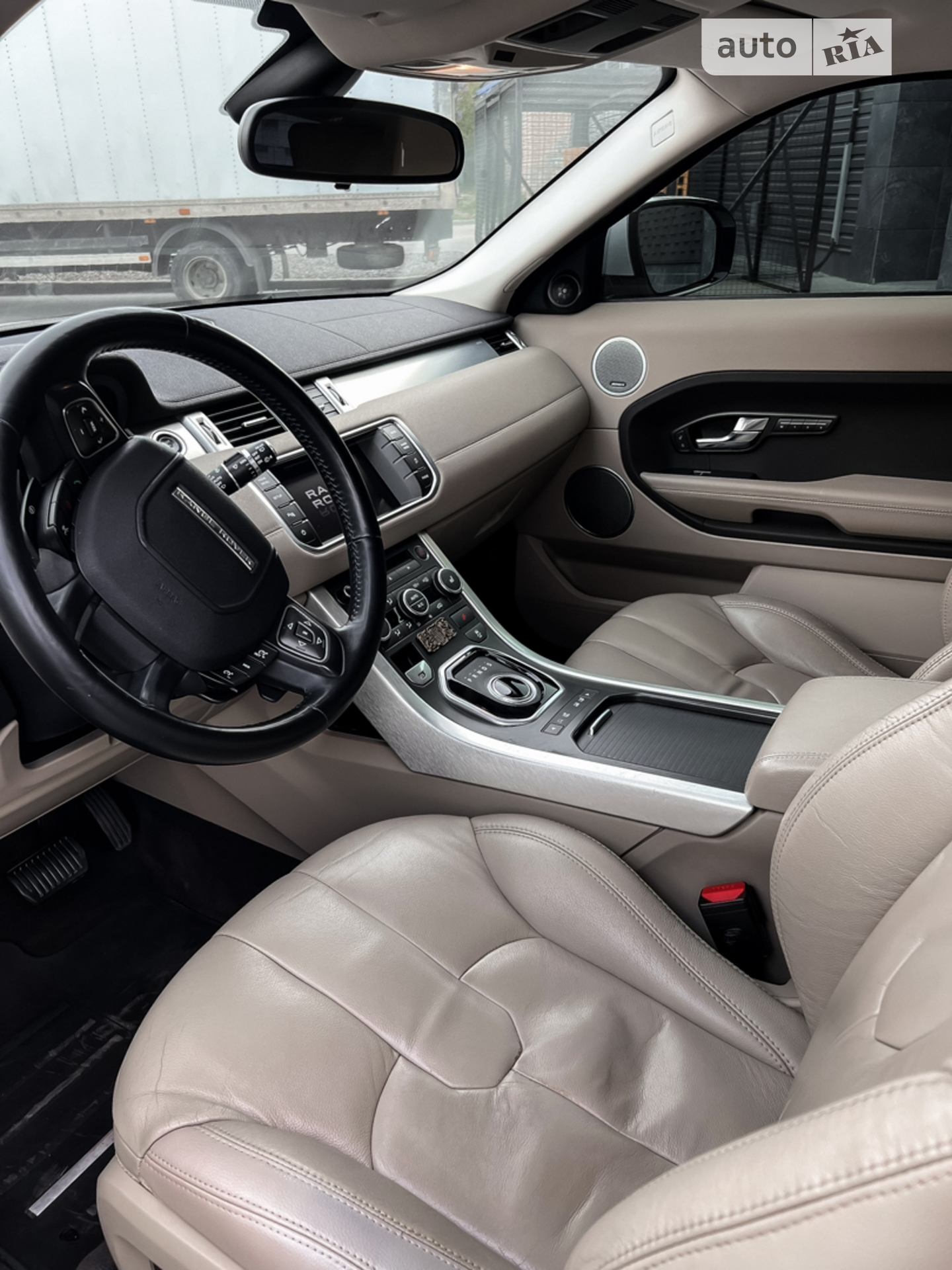 2012 Land Rover Range Rover Evoque - мініатюра 15