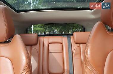 Внедорожник / Кроссовер Land Rover Range Rover Evoque 2012 в 