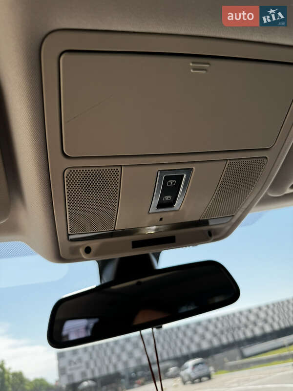 Внедорожник / Кроссовер Land Rover Range Rover Evoque 2015 в Одессе фото 20 Внедорожник / Кроссовер Land Rover Range Rover Evoque 2015 в Одессе