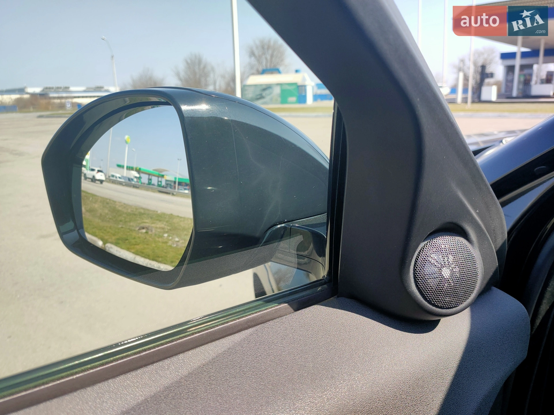 2014 Land Rover Range Rover Evoque - мініатюра 30