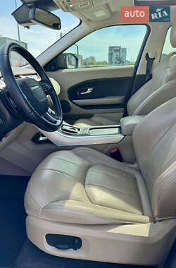 Внедорожник / Кроссовер Land Rover Range Rover Evoque 2016 в 