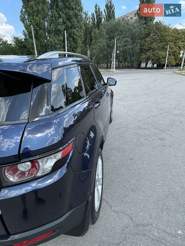 Внедорожник / Кроссовер Land Rover Range Rover Evoque 2015 в Кривом Роге