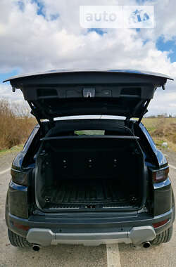 Внедорожник / Кроссовер Land Rover Range Rover Evoque 2015 в 