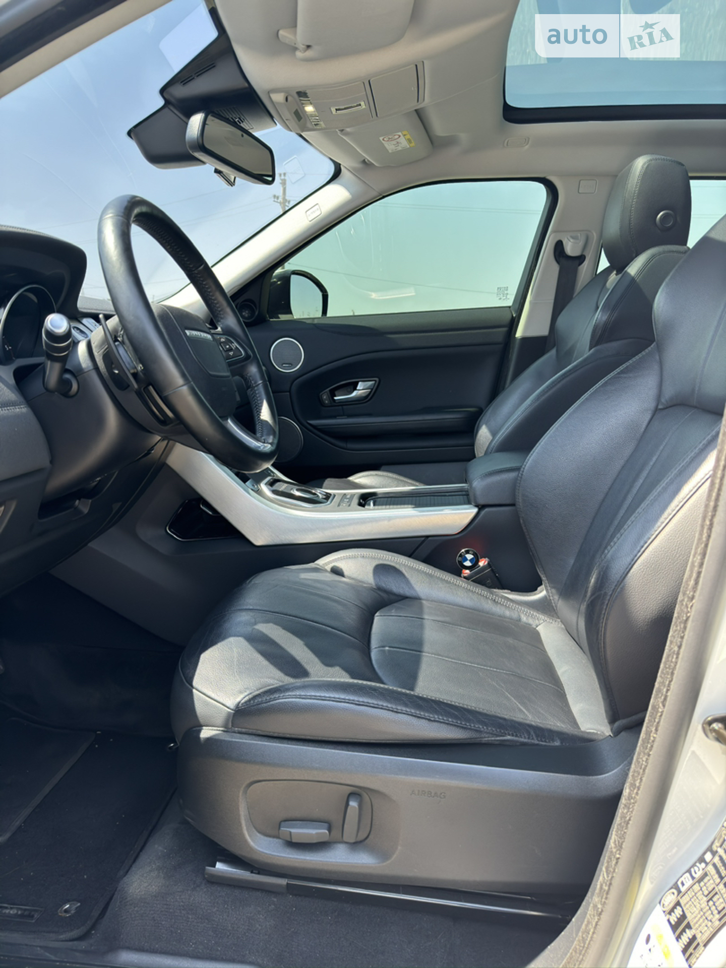 2016 Land Rover Range Rover Evoque - мініатюра 12