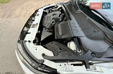 Позашляховик / Кросовер Land Rover Range Rover Evoque 2011 в 