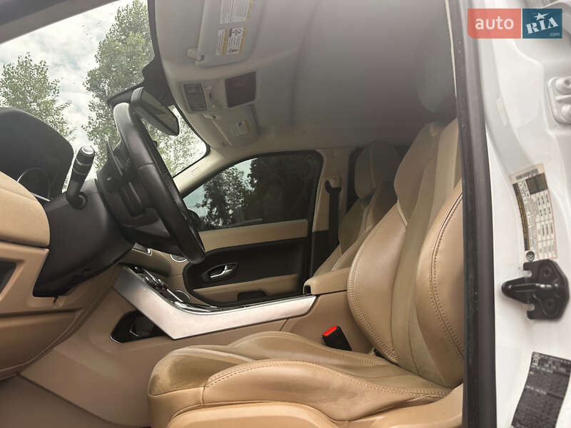 Внедорожник / Кроссовер Land Rover Range Rover Evoque 2013 в Киеве