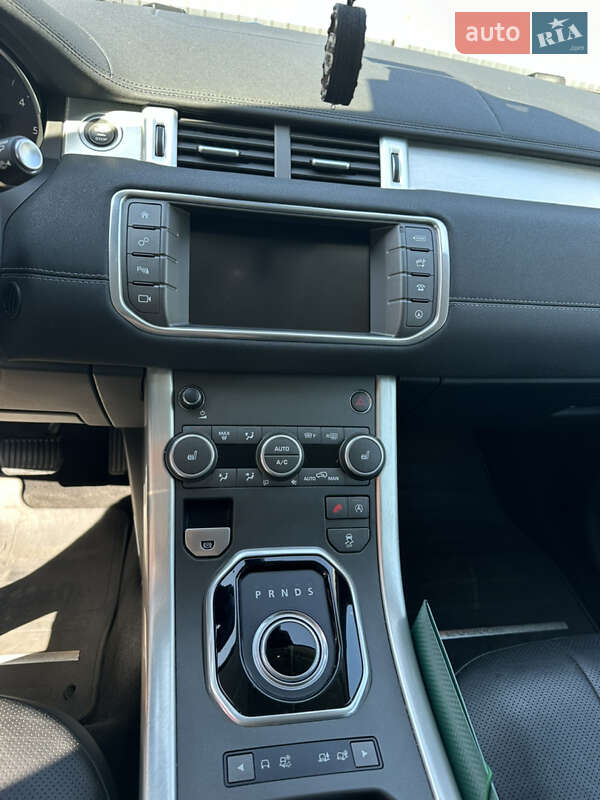 Внедорожник / Кроссовер Land Rover Range Rover Evoque 2016 в Ужгороде фото 3 Внедорожник / Кроссовер Land Rover Range Rover Evoque 2016 в Ужгороде
