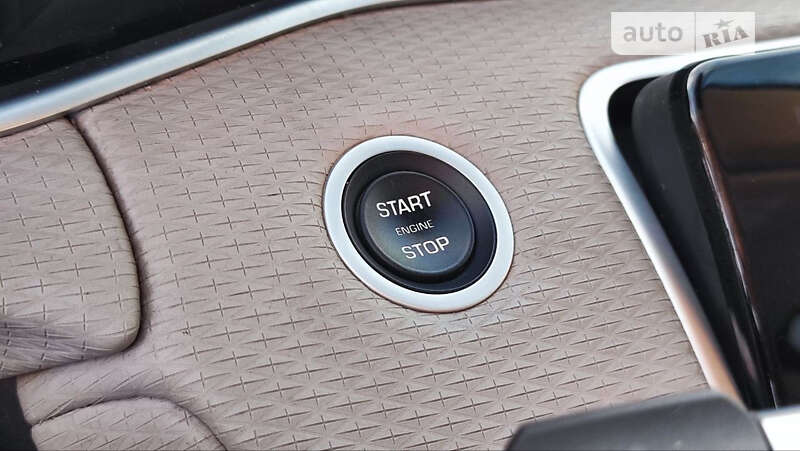 Внедорожник / Кроссовер Land Rover Range Rover Evoque 2019 в Киеве фото 9 Внедорожник / Кроссовер Land Rover Range Rover Evoque 2019 в Киеве