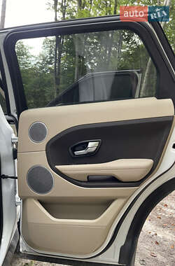 Внедорожник / Кроссовер Land Rover Range Rover Evoque 2013 в 