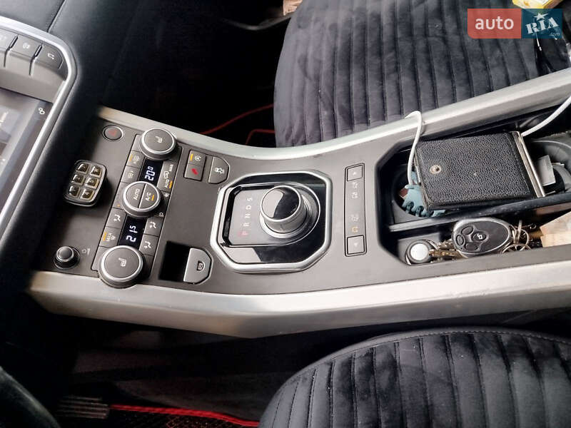 Внедорожник / Кроссовер Land Rover Range Rover Evoque 2016 в Рожнятове фото 16 Внедорожник / Кроссовер Land Rover Range Rover Evoque 2016 в Рожнятове