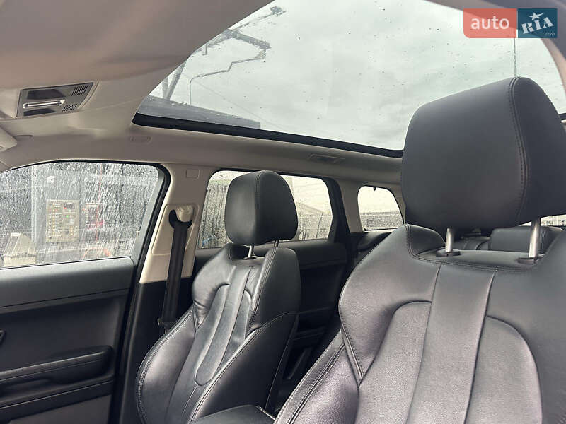 Позашляховик / Кросовер Land Rover Range Rover Evoque 2013 в Тячеві