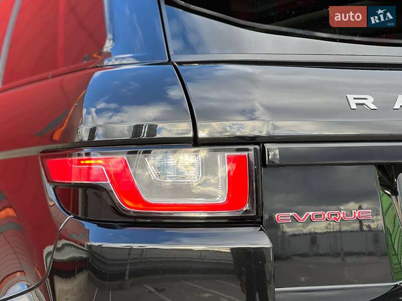 Позашляховик / Кросовер Land Rover Range Rover Evoque 2018 в Києві