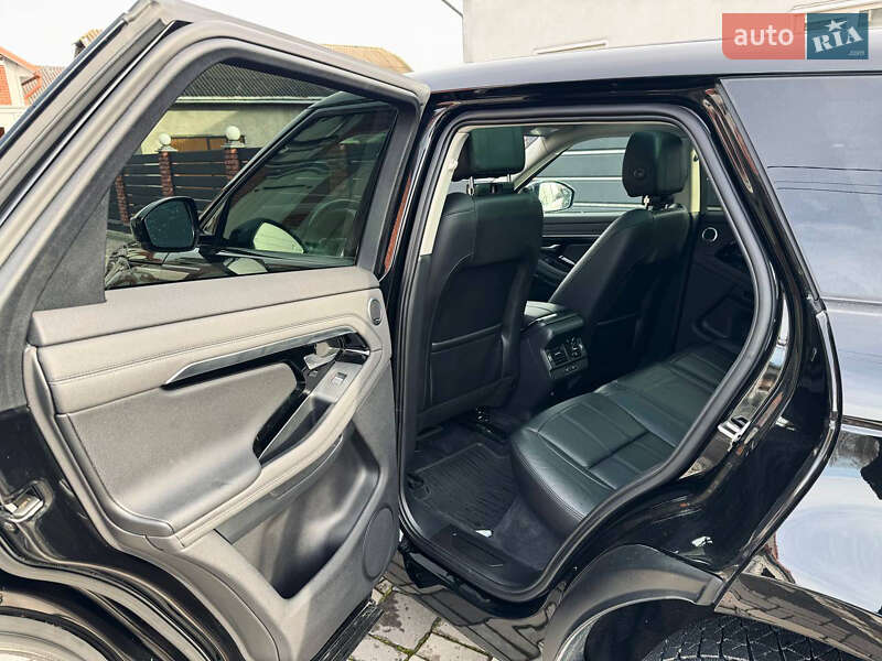 Внедорожник / Кроссовер Land Rover Range Rover Evoque 2019 в Черновцах