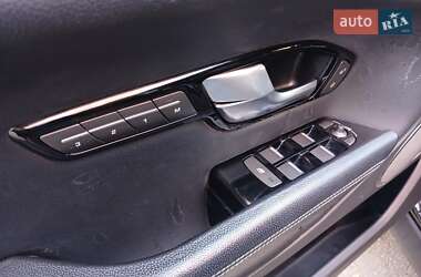 Внедорожник / Кроссовер Land Rover Range Rover Evoque 2015 в 