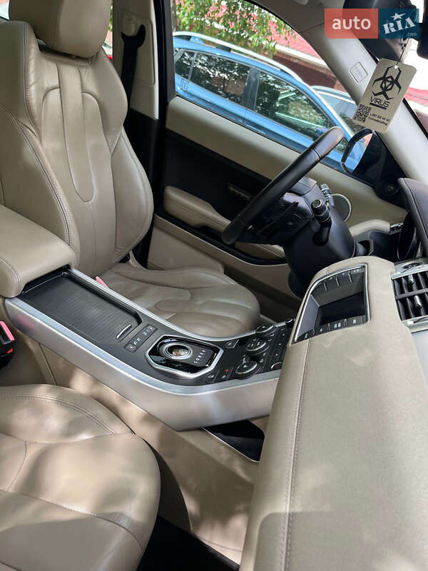 Внедорожник / Кроссовер Land Rover Range Rover Evoque 2014 в Тернополе