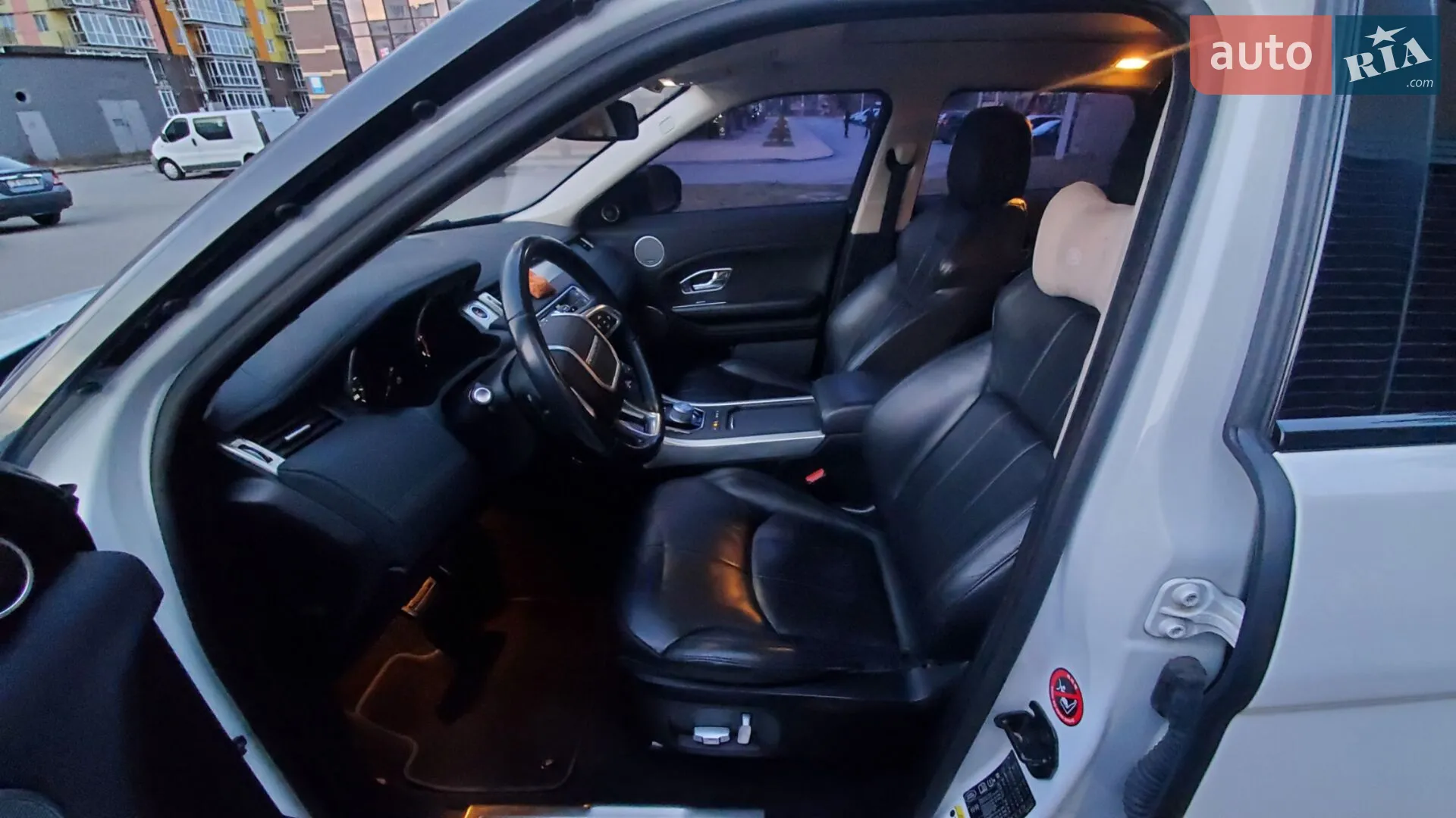 2016 Land Rover Range Rover Evoque - мініатюра 11