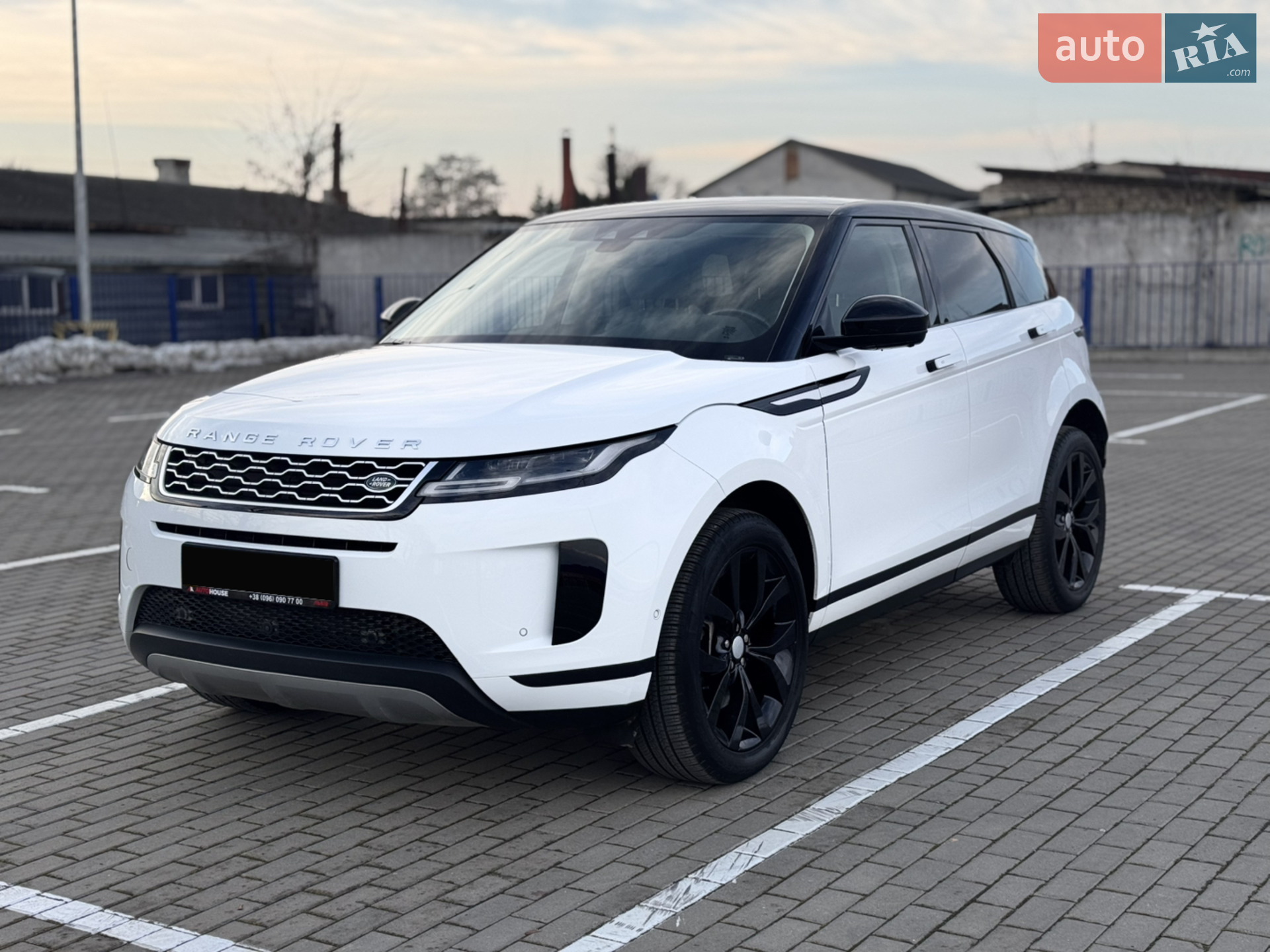 2019 Land Rover Range Rover Evoque - мініатюра 2