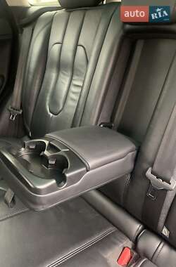 Внедорожник / Кроссовер Land Rover Range Rover Evoque 2015 в 