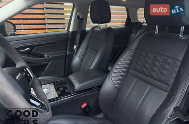Позашляховик / Кросовер Land Rover Range Rover Evoque 2021 в 