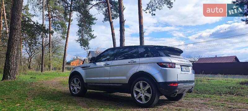Внедорожник / Кроссовер Land Rover Range Rover Evoque 2015 в Ракитном