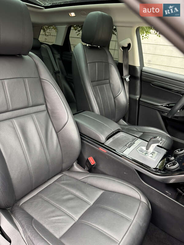Внедорожник / Кроссовер Land Rover Range Rover Evoque 2019 в Киеве фото 9 Внедорожник / Кроссовер Land Rover Range Rover Evoque 2019 в Киеве