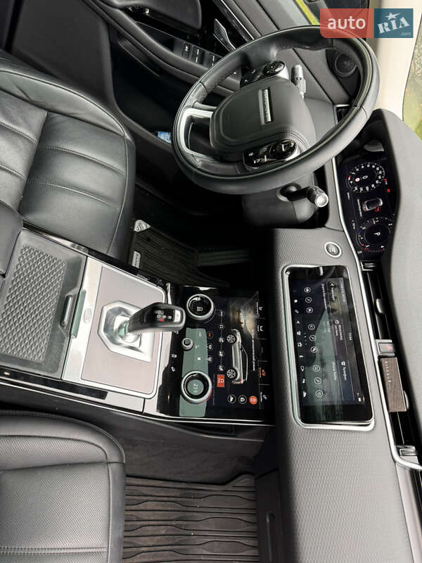 Внедорожник / Кроссовер Land Rover Range Rover Evoque 2019 в Киеве фото 10 Внедорожник / Кроссовер Land Rover Range Rover Evoque 2019 в Киеве