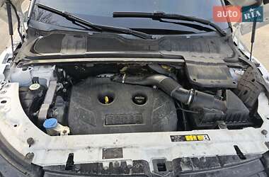 Внедорожник / Кроссовер Land Rover Range Rover Evoque 2014 в 