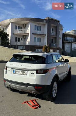 Внедорожник / Кроссовер Land Rover Range Rover Evoque 2017 в 