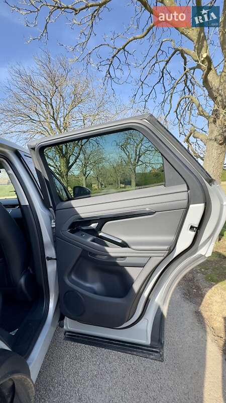 Внедорожник / Кроссовер Land Rover Range Rover Evoque 2020 в Харькове фото 27 Внедорожник / Кроссовер Land Rover Range Rover Evoque 2020 в Харькове