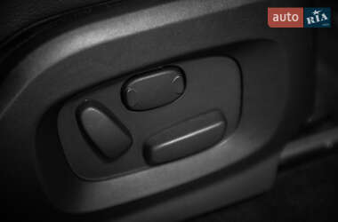 Внедорожник / Кроссовер Land Rover Range Rover Evoque 2012 в 