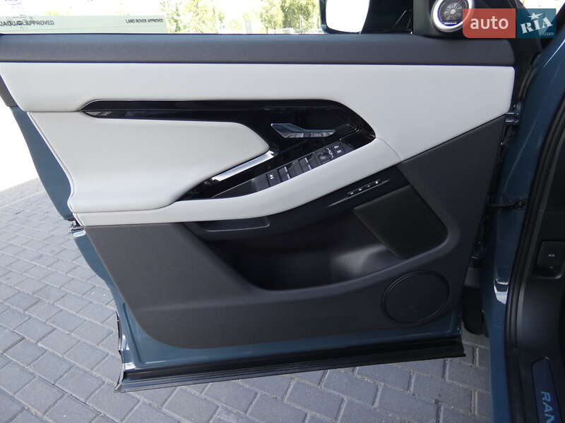 Позашляховик / Кросовер Land Rover Range Rover Evoque 2024 в Києві