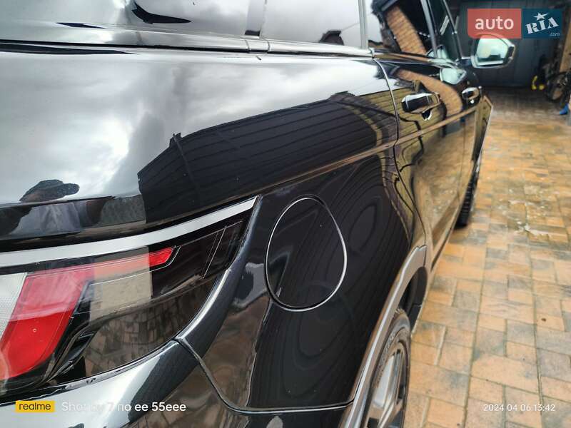 Внедорожник / Кроссовер Land Rover Range Rover Evoque 2015 в Ровно