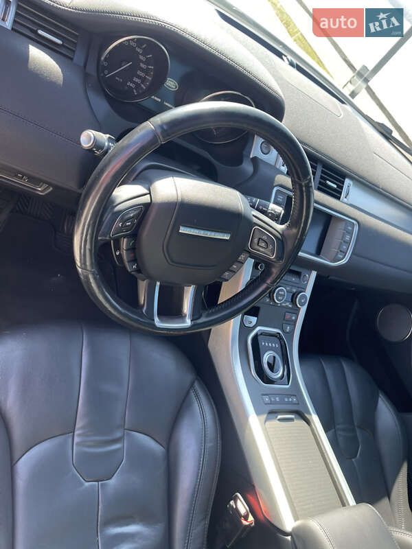 Внедорожник / Кроссовер Land Rover Range Rover Evoque 2015 в Тернополе