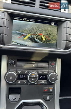 Позашляховик / Кросовер Land Rover Range Rover Evoque 2015 в 