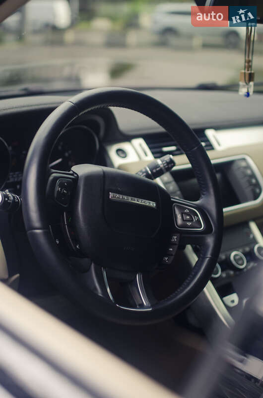 Внедорожник / Кроссовер Land Rover Range Rover Evoque 2017 в Одессе