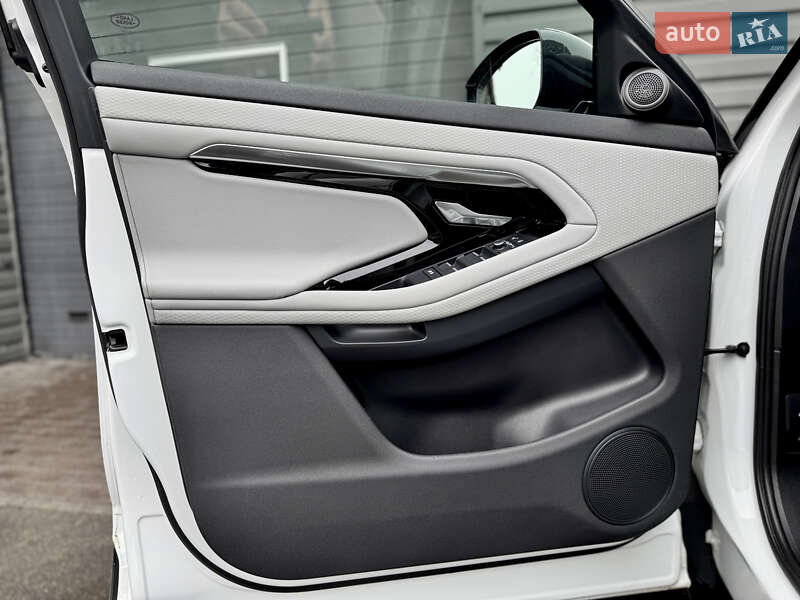 Внедорожник / Кроссовер Land Rover Range Rover Evoque 2020 в Киеве
