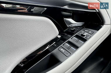 Позашляховик / Кросовер Land Rover Range Rover Evoque 2020 в 