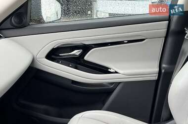 Внедорожник / Кроссовер Land Rover Range Rover Evoque 2020 в 