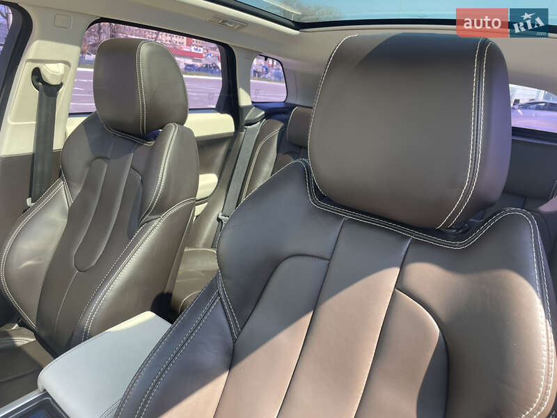 Внедорожник / Кроссовер Land Rover Range Rover Evoque 2014 в Одессе