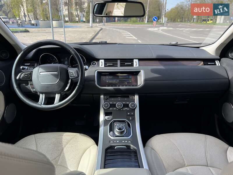 Позашляховик / Кросовер Land Rover Range Rover Evoque 2017 в Києві