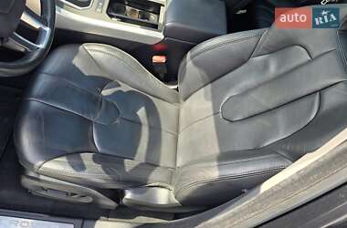 Внедорожник / Кроссовер Land Rover Range Rover Evoque 2015 в 
