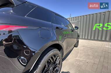 Позашляховик / Кросовер Land Rover Range Rover Evoque 2019 в 