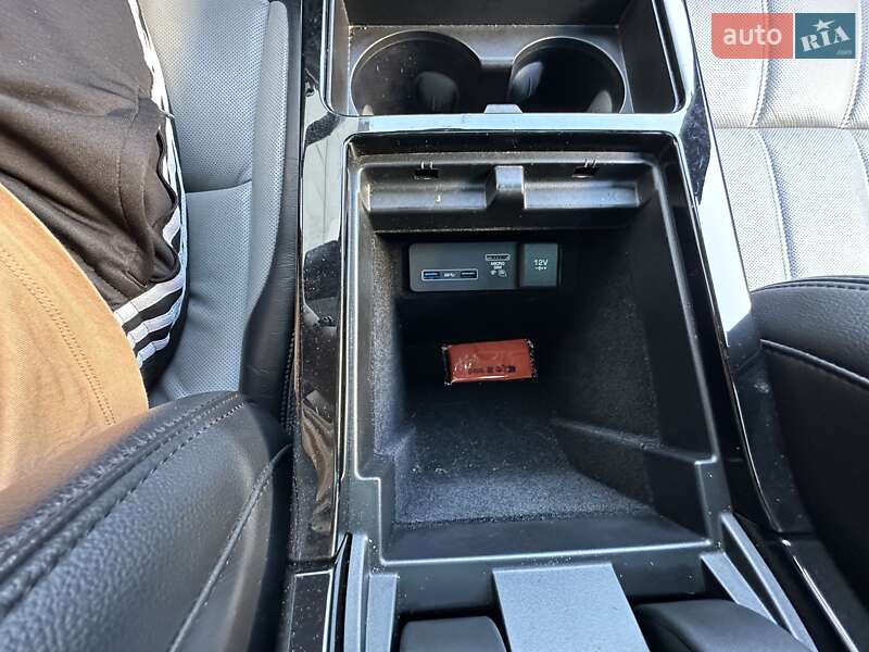 Внедорожник / Кроссовер Land Rover Range Rover Evoque 2019 в Одессе