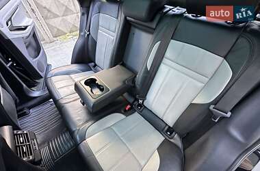 Позашляховик / Кросовер Land Rover Range Rover Evoque 2019 в 