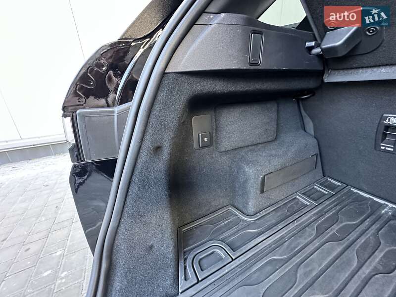Внедорожник / Кроссовер Land Rover Range Rover Evoque 2019 в Одессе