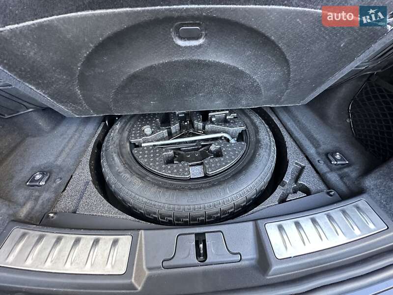 Внедорожник / Кроссовер Land Rover Range Rover Evoque 2019 в Одессе