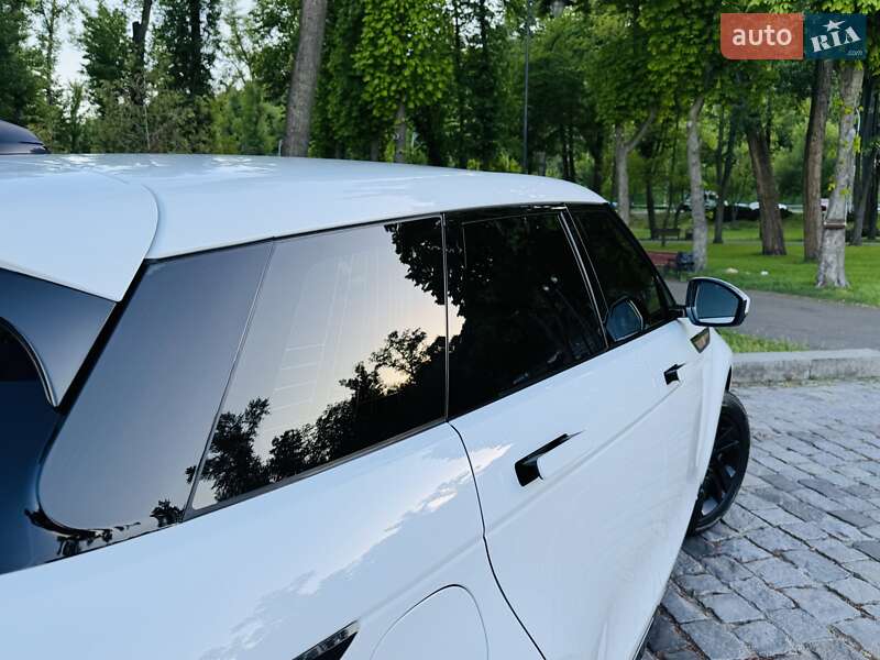 Внедорожник / Кроссовер Land Rover Range Rover Evoque 2019 в Киеве