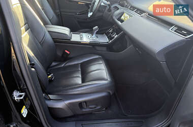 Внедорожник / Кроссовер Land Rover Range Rover Evoque 2019 в 